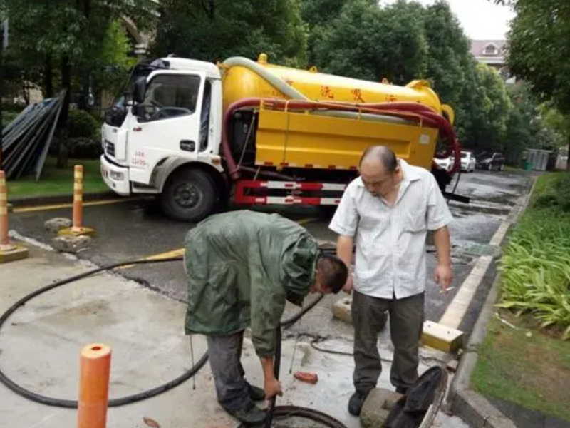 南昌县专业维修管道下水道，清洗化粪池