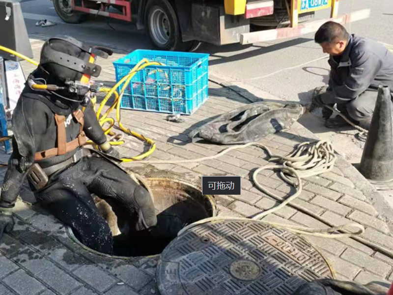 南昌县专业抽化粪池清掏隔油池抽污水井高压清洗管道