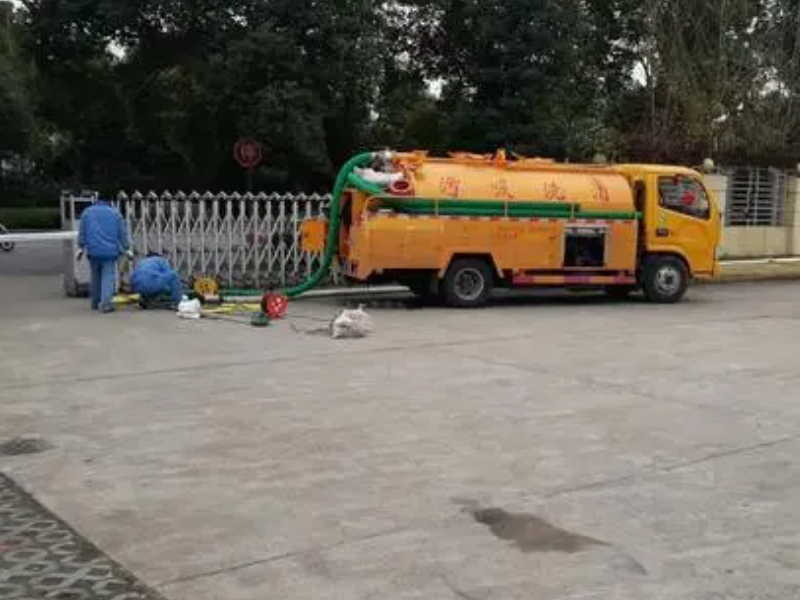 南昌县向塘上海新城附近专业马桶蹲坑堵塞疏通厨房下水