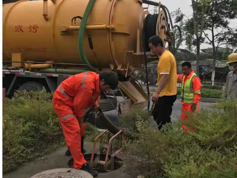南昌县附近疏通师傅电话、疏通厕所多少钱